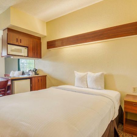 Trident Inn & Suites, Baton Rouge (Adults Only) Prairieville Экстерьер фото